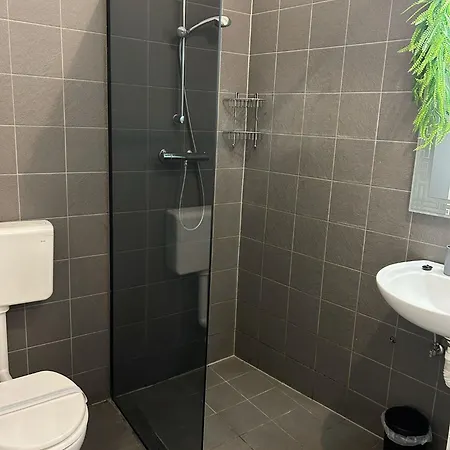 Apartmani Lucin Rijeka Exterior foto